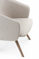 Saia Lounge Chair