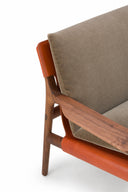 Sela Sofa