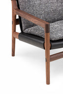 Sela Lounge Chair With Narrow Arm