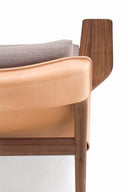 Sela Lounge Chair With Wide Arm