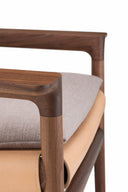 Sela Lounge Chair With Wide Arm