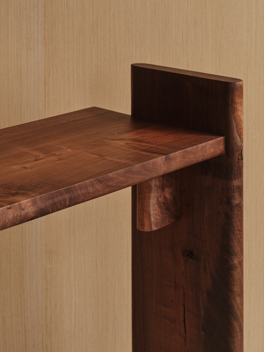 Henrique Console Table