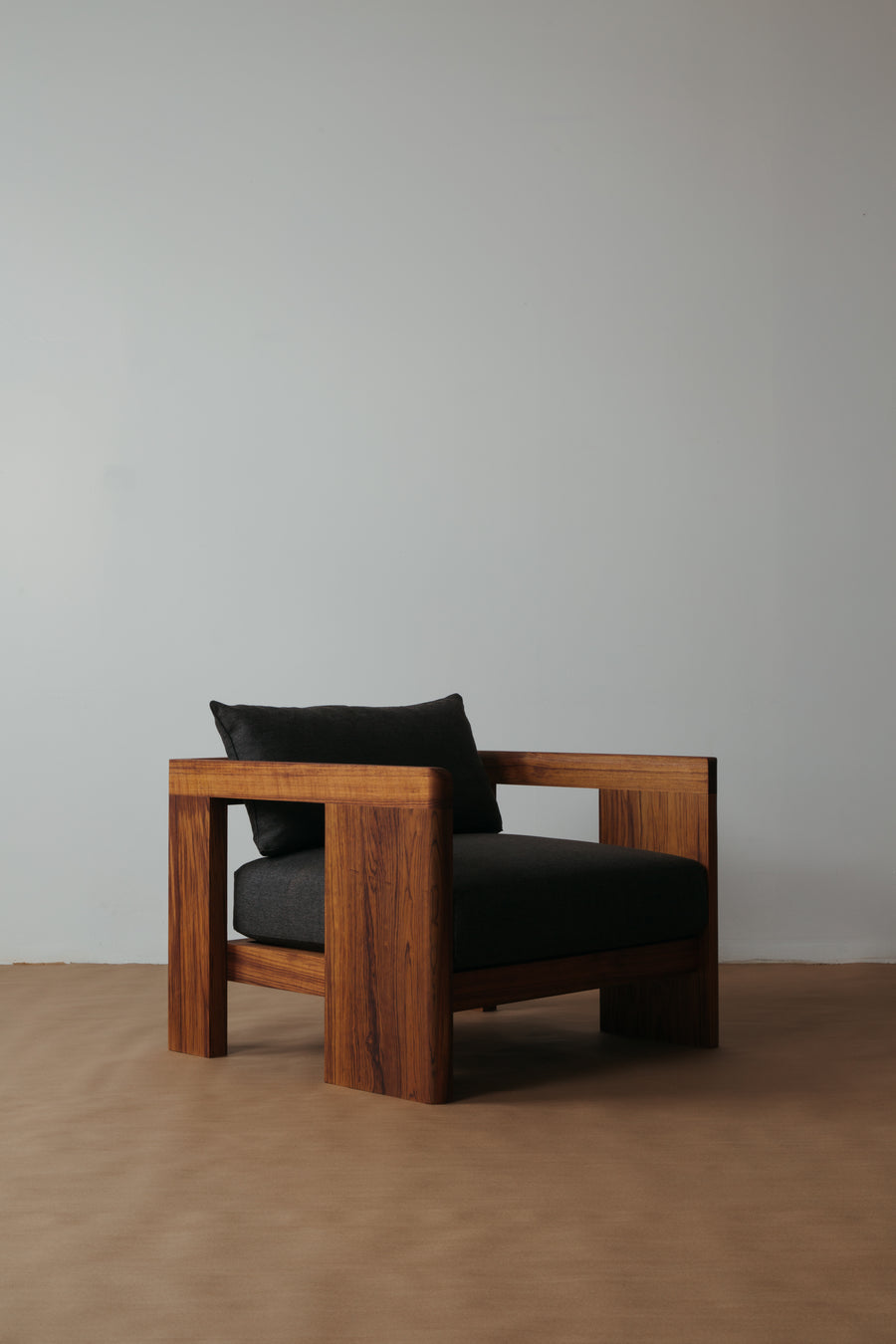 Ava Lounge Chair