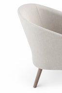 Saia Lounge Chair